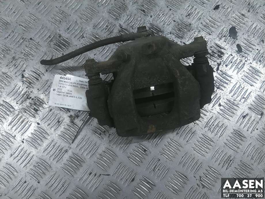 Bremsecaliper høyre foran til Toyota Avensis, 2009-2015 (Type III, Fase 1)  (4773002361)