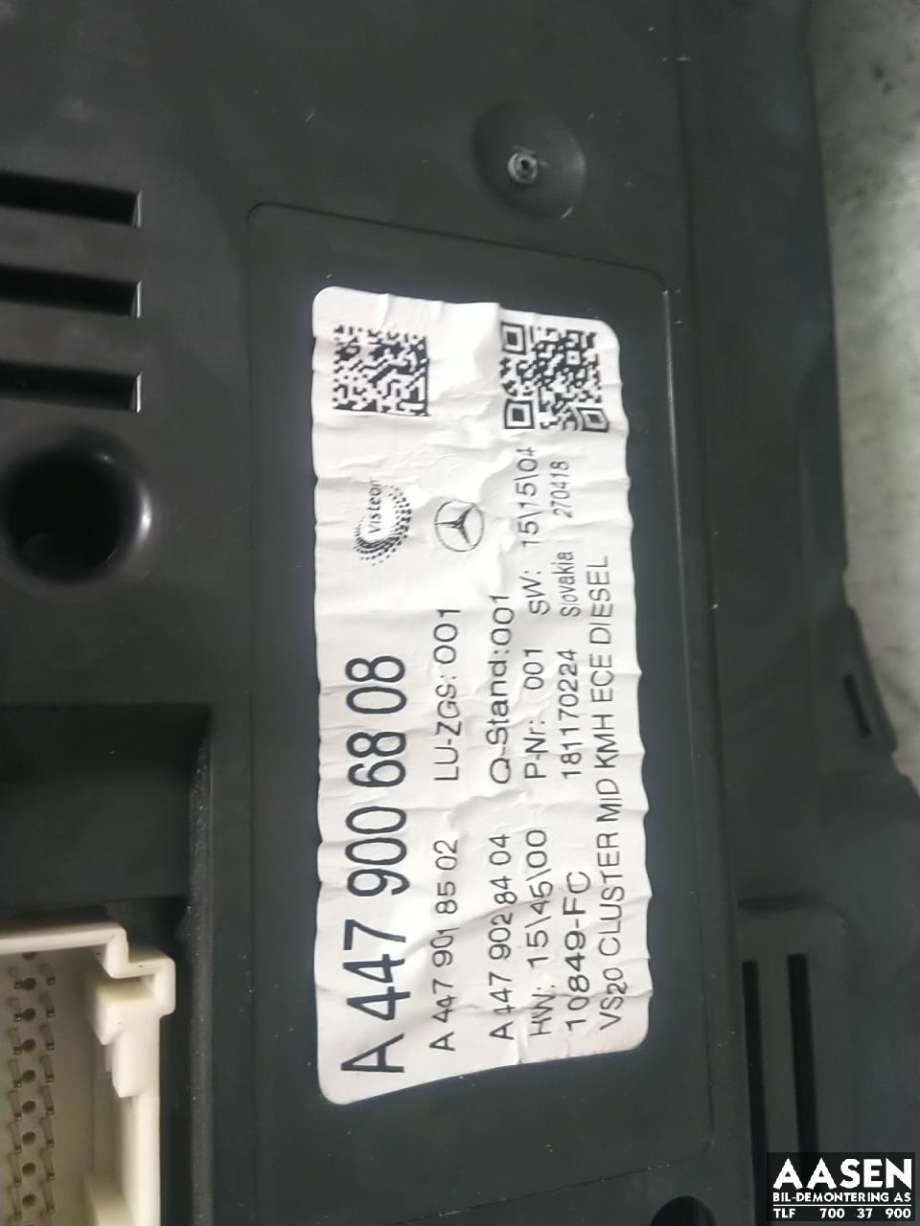 Instrumentpanel til Mercedes Vito 2014-->> (W447) (W447) (A 447 900 19 11|A 447 900 68 08|)