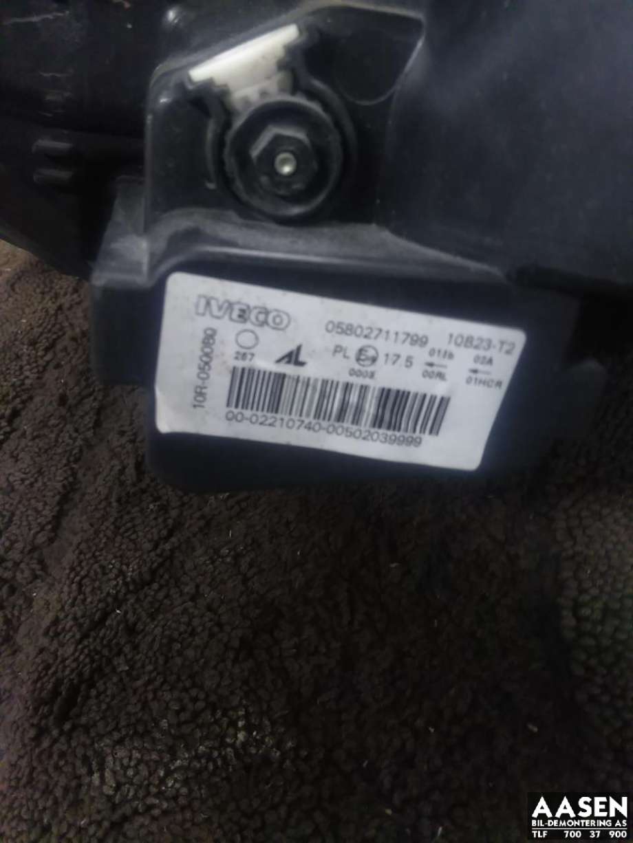 Frontlykt høyre full-LED til Iveco Daily 2014-->> (Type VI)  (5802711799|5802248037|)