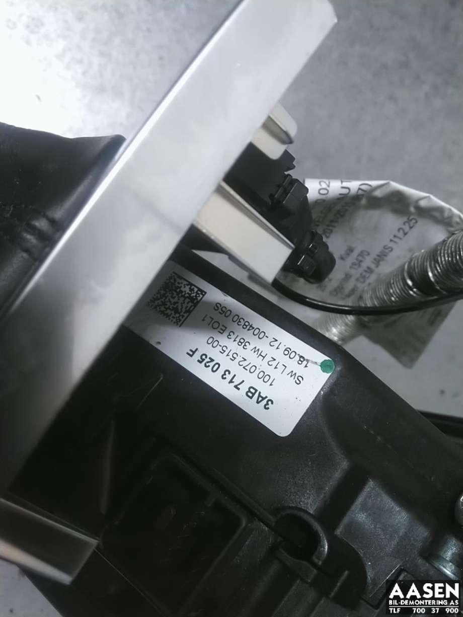 Girstang/girvelger automat til VW Passat 2011-2015 (B7) (B7) (3AB 713 025 F|)