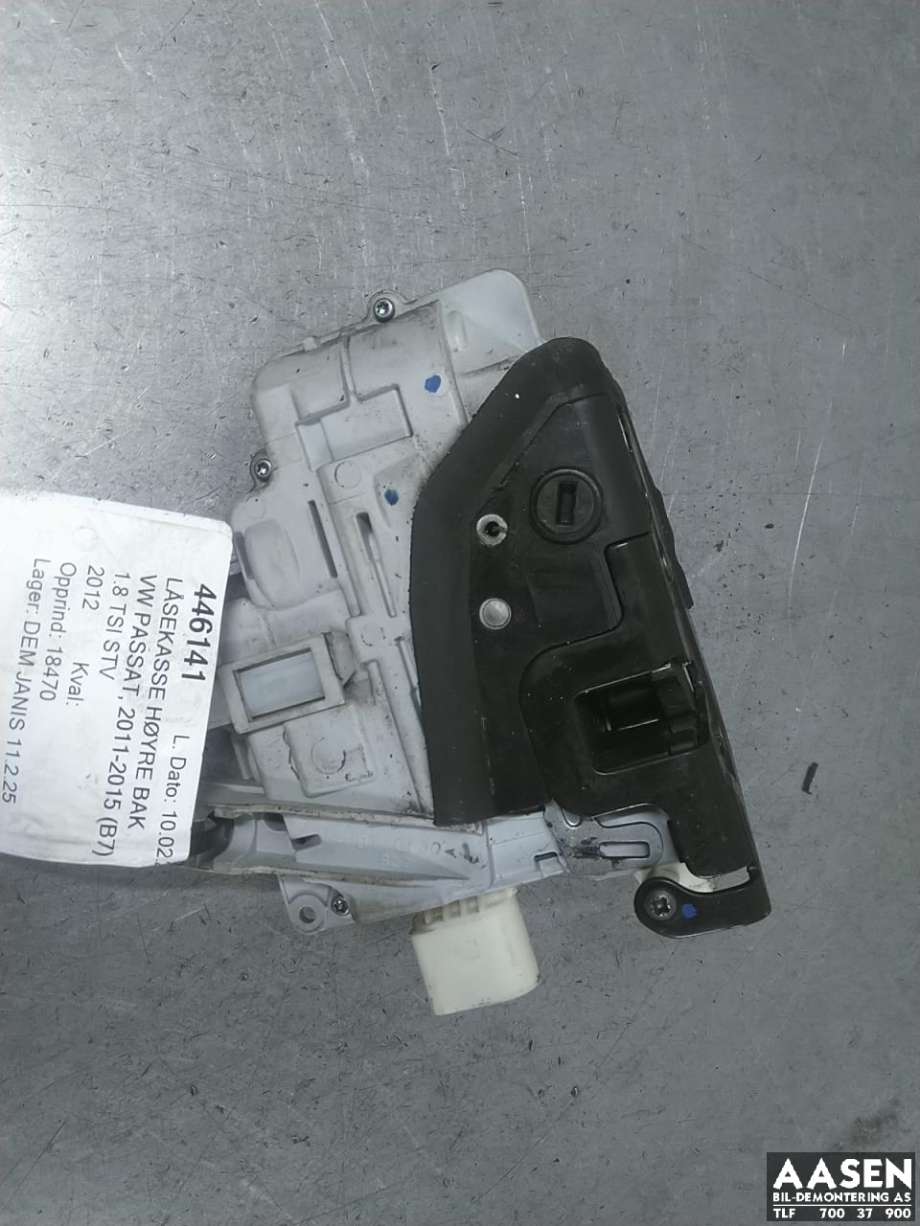 Låsekasse høyre bak til VW Passat 2011-2015 (B7) (B7) (3C4 839 016 A|)