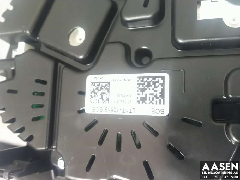 Instrumentpanel til Ford Transit Connect 2018-->> Type II, Fase 2  (2586246|LT1T-10849-BOE|LT1T-10849-BCG)