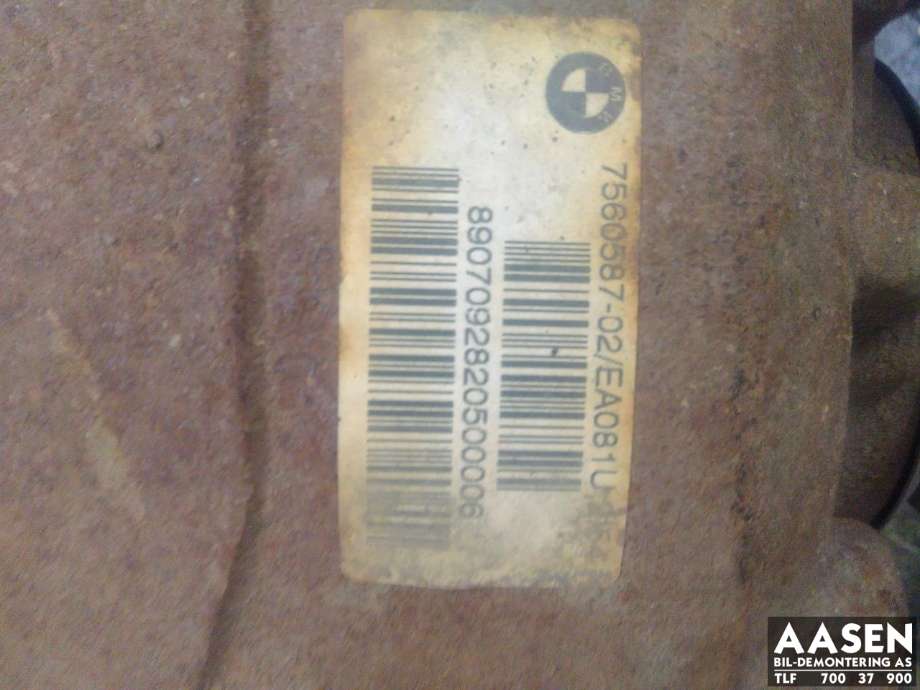 Kardang klokke bak til BMW 5-Serie 2003-2010 (E60/E61) (E60/E61) (33 10 7 560 588|)