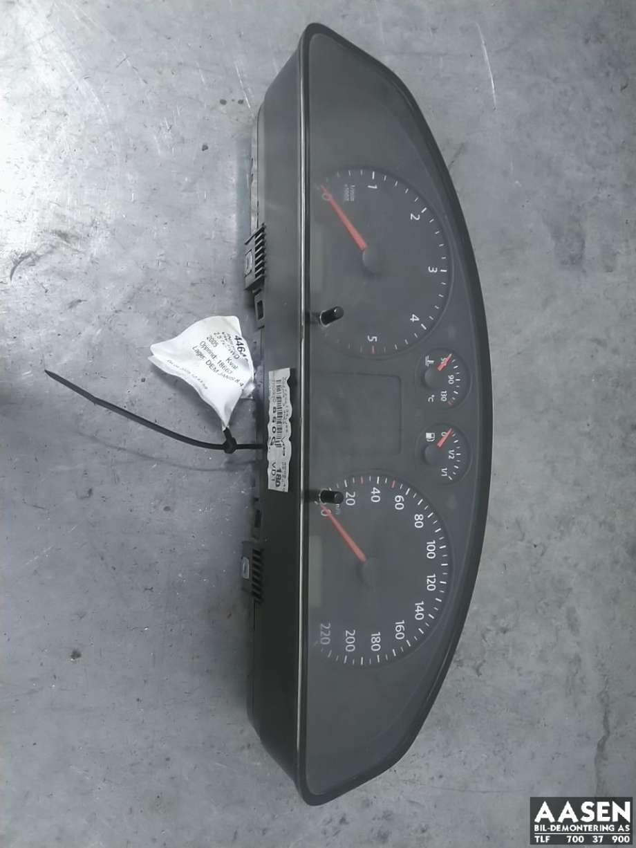 Instrumentpanel til VW Transporter / Caravelle 2003-2009 (Fase 1) (T5) (T5) (7H0 920 850 GX|)