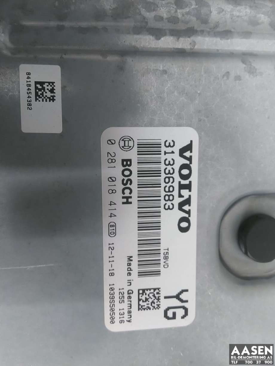 Styreenhet motor til Volvo XC70 2008-2013 (Type II, Fase 1)  (31336983|)