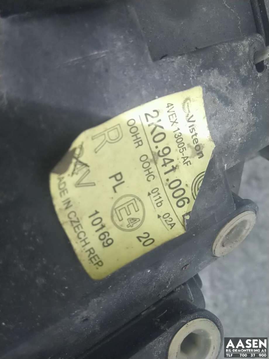 Frontlykt høyre halogen til VW Caddy 2004-2010 (Type III, Fase 1)  (2K0 941 006 D|)