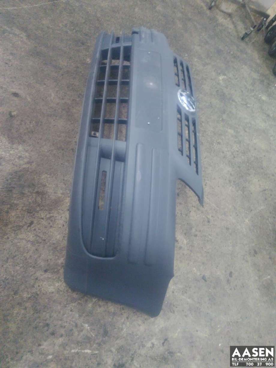 Støtfanger foran til VW Caddy 2004-2010 (Type III, Fase 1)  (2K0 807 217|)