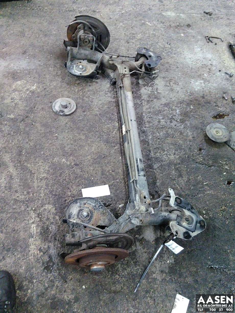 Bakaksel til Renault Kangoo, 2008-2021 (Type II)  (555113267R)
