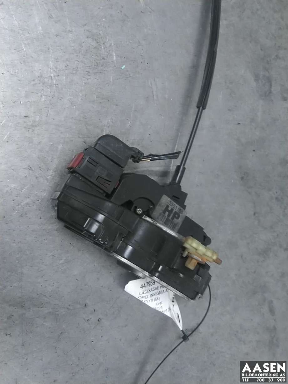 Låsekasse høyre foran til Opel Insignia A 2009-2014 (13503150|)