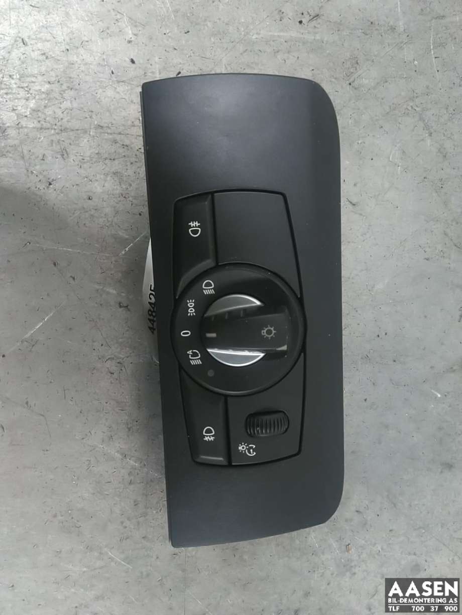 Bryter lys til BMW X5 2007-2013 (E70) (E70) (61 31 9 134 726|)