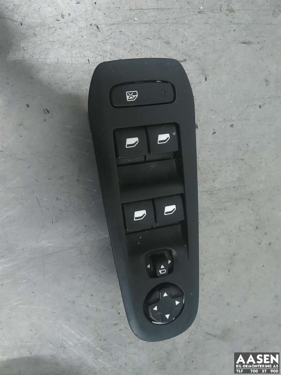 Bryter ruteheis førerdørspanel til Peugeot 308, 2013-2021 (Type II)
