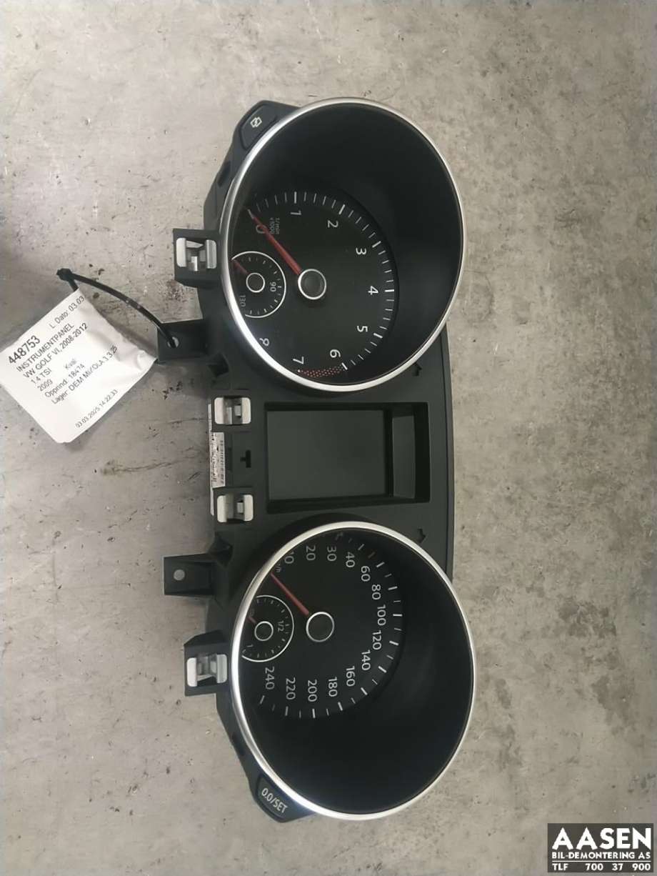 Instrumentpanel til VW Golf VI, 2008-2012  (5K0 920 870 B)