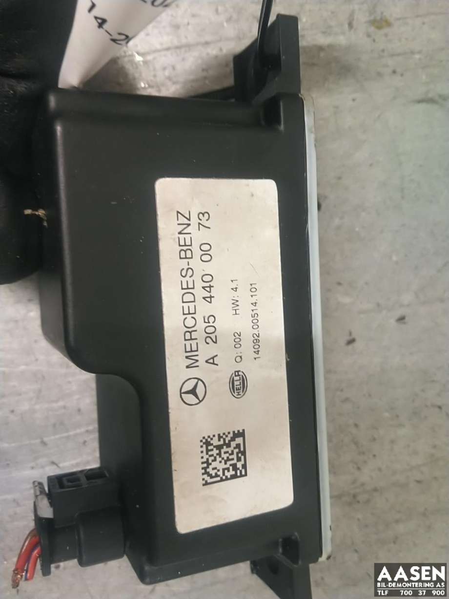 Spenningsregulator til Mercedes C-Klasse 2014-2018 (Fase 1) (W205) (W205) (A 205 440 00 73|)