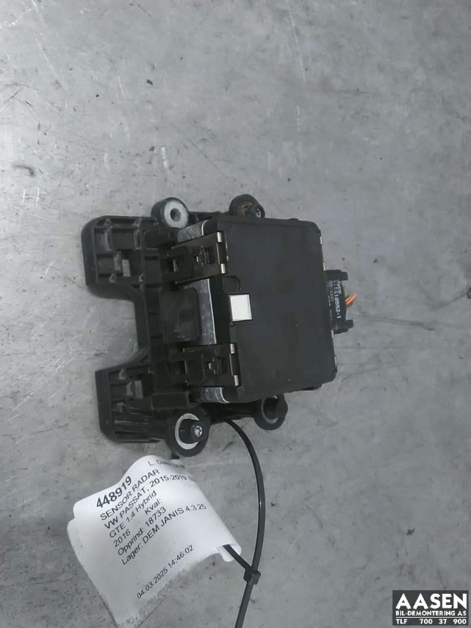 Sensor radar til VW Passat 2015-2019 (Fase 1) (B8) (B8) (3Q0 907 561 C|)