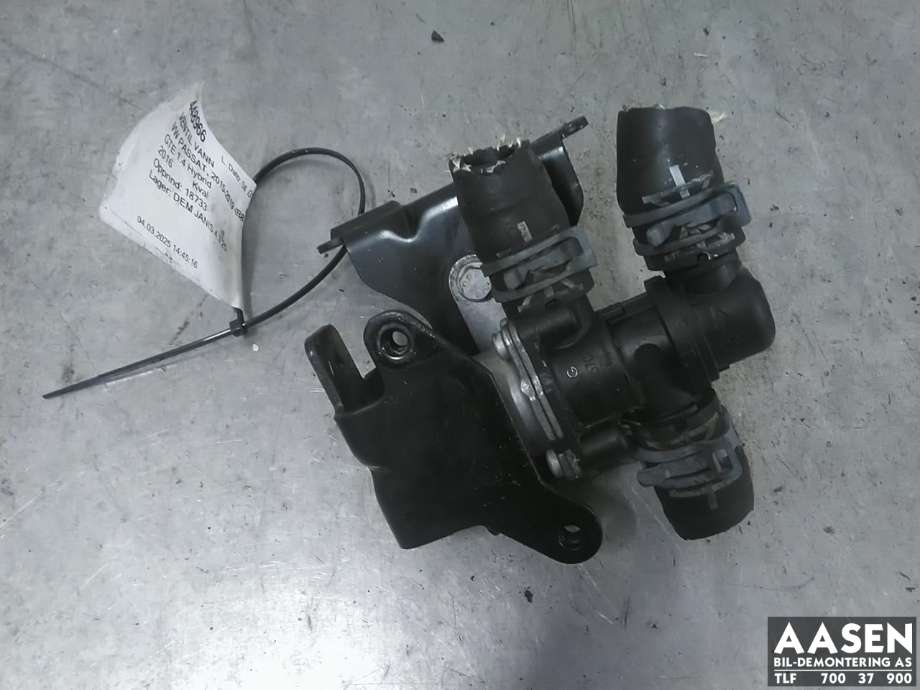 Ventil vann til VW Passat 2015-2019 (Fase 1) (B8) (B8)