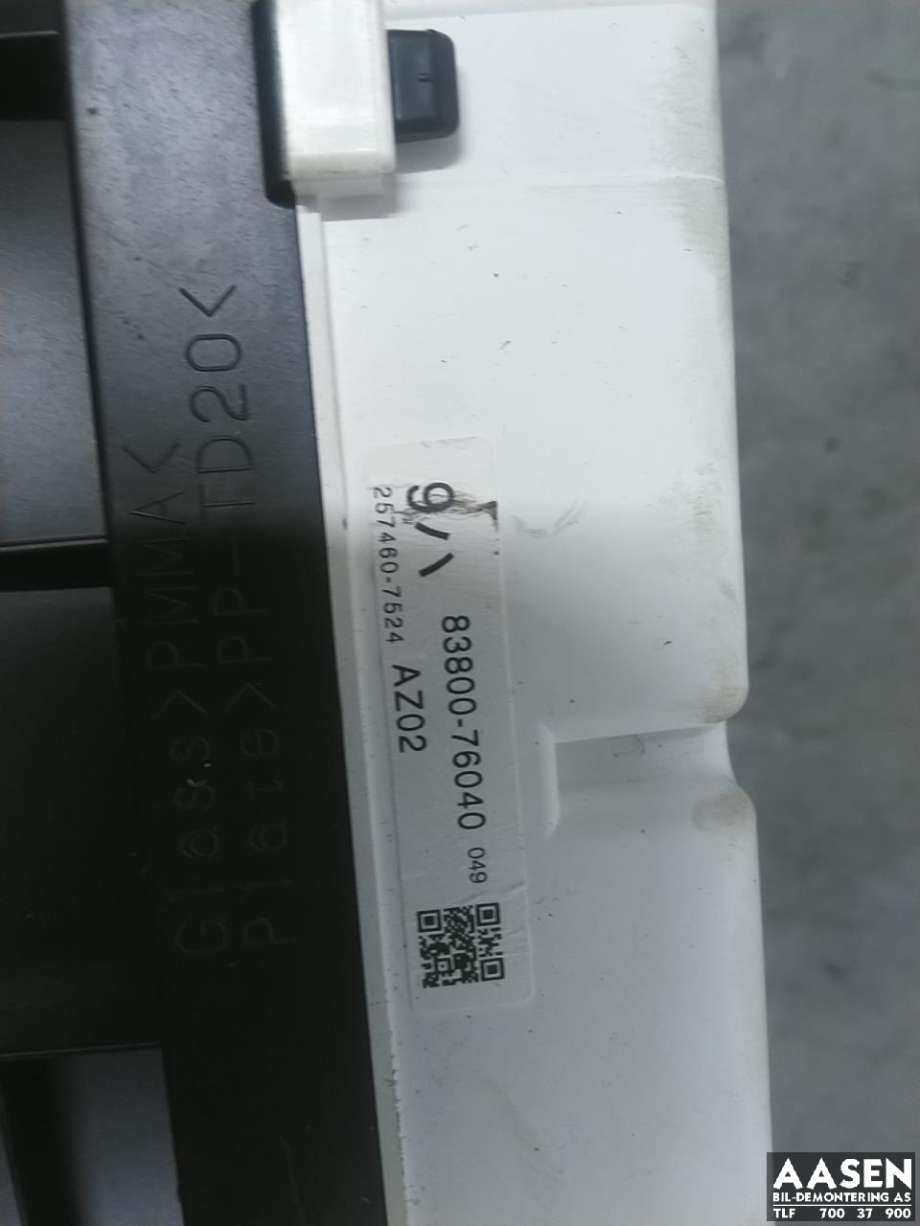Instrumentpanel til Lexus CT 2010-2020  (8380076040|)