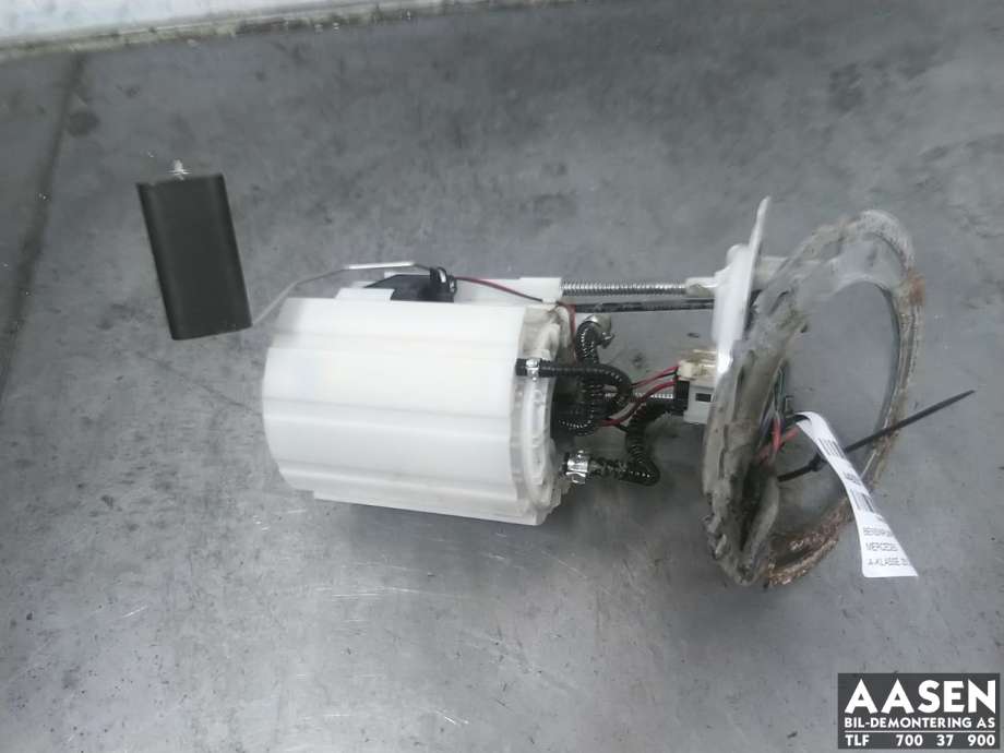 Bensinpumpe elektrisk til Mercedes A-Klasse, 2012-2018 (W176) (W176) (A 246 470 09 94)