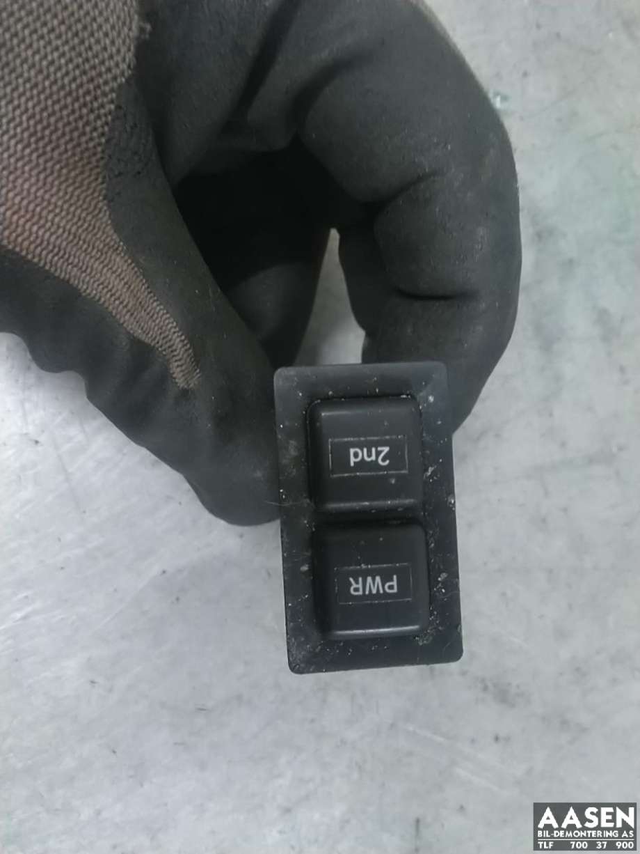 Bryter diverse til Toyota Land Cruiser 90 1996-2002