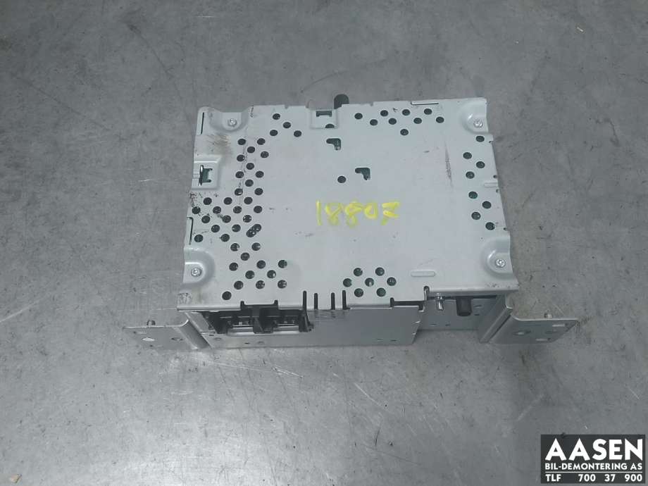 Bilstereo til Ford Transit Courier, 2024-->> (Type II)  (PV4T-18D890-HL)