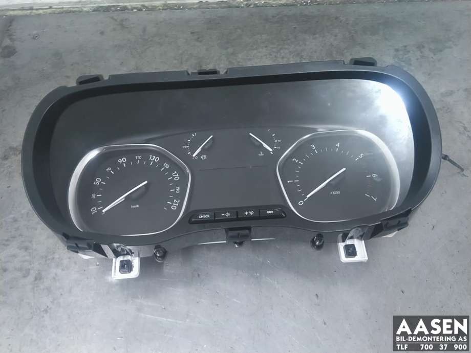Instrumentpanel til Toyota Proace, 2016-->> (Type II)  