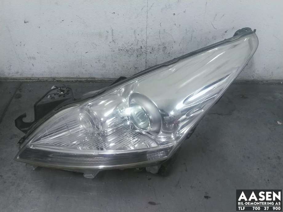 Frontlykt venstre xenon til Peugeot 3008, 2009-2016 (Type I)  (6208 P1)