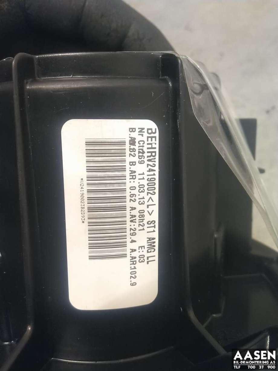 Varmeapparat motor til Mercedes C-Klasse 2007-2011 (Fase 1) (W204) (W204) (A 204 820 00 08|A 204 820 02 08|)