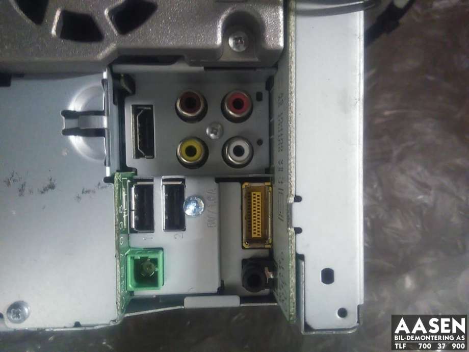 Bilstereo navigasjon til Toyota Hiace 2007-2012 (Fase 3)  (PIONEER|AVIC-F960DAB|)
