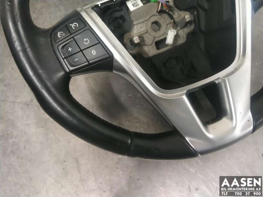Ratt til Volvo V40 2012-2019 (31390459|)