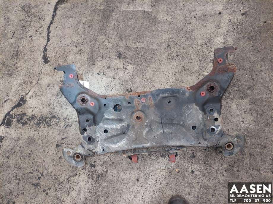 Travers foran hoved til Volvo V40 2012-2019  (31360938|)