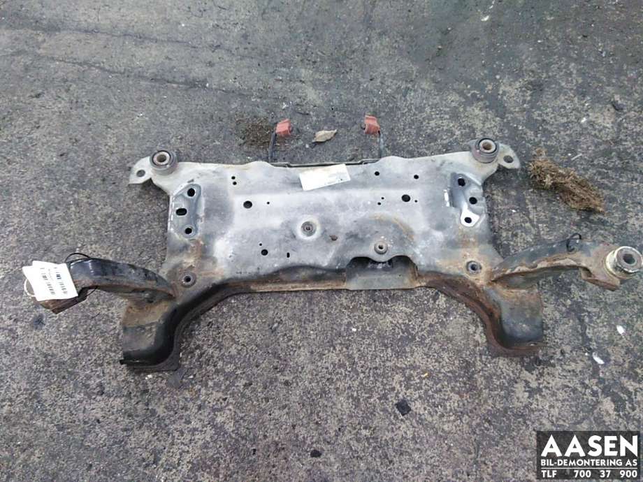 Travers foran hoved til Volvo V40 2012-2019  (31360938|)
