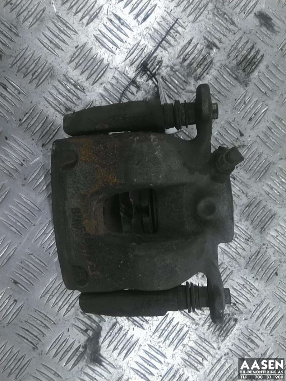 Bremsecaliper høyre foran til Mini Countryman, 2017-2023 (F60) (F60) (34 11 6 860 268)