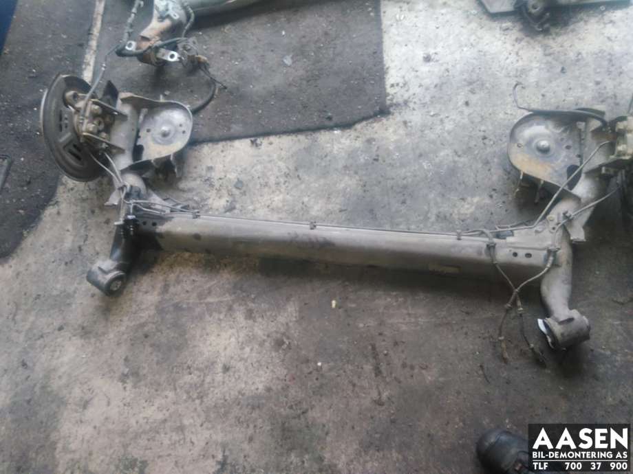 Bakaksel til Mercedes Citan 2012-2021 (W415) (W415) (A 415 350 28 00|)