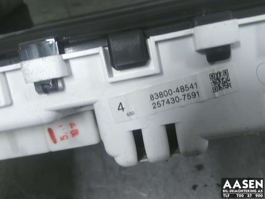 Instrumentpanel til Lexus RX 2003-2009 (Type II) (XU30) (XU30) 