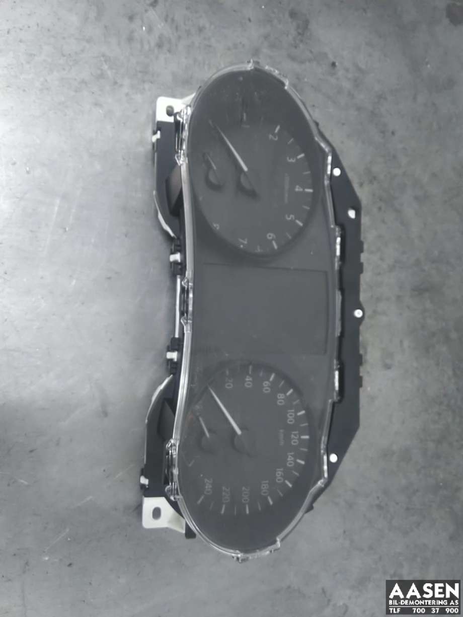 Instrumentpanel til Nissan Qashqai 2014-2021 (Type II)