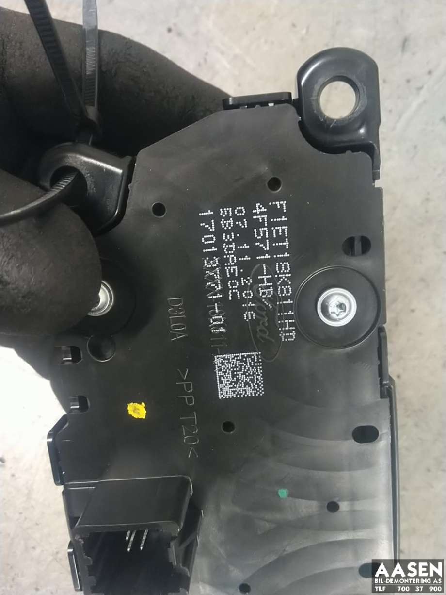 Bilstereo betjeningspanel til Ford Focus 2014-2018 (Type III, Fase 2)