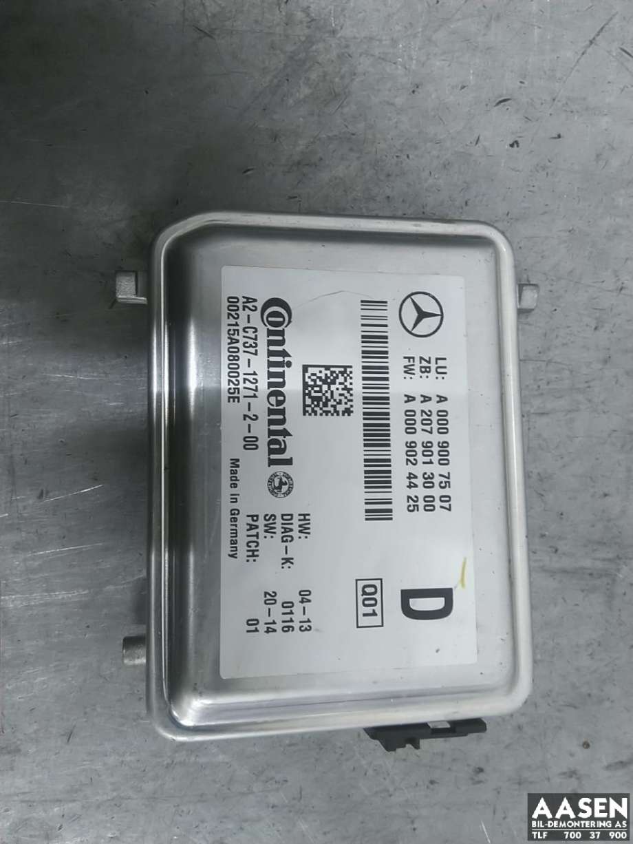Parkeringskamera foran til Mercedes B-Klasse, electric drive, 2014-2018 (W242) (W242) (A 000 900 75 07)
