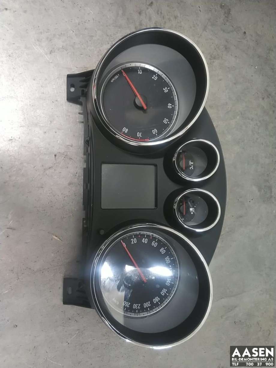 Instrumentpanel til Opel Insignia A 2009-2014 (12844139|)