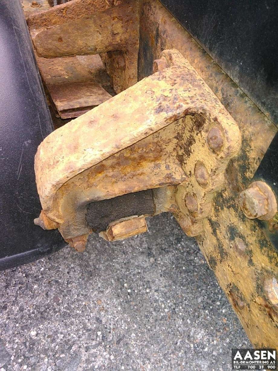 Fjær bak bladfjær til Mitsubishi Canter, 1990-->>