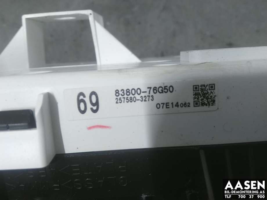 Instrumentpanel til Lexus UX 2018-->> (83800-76G50|)