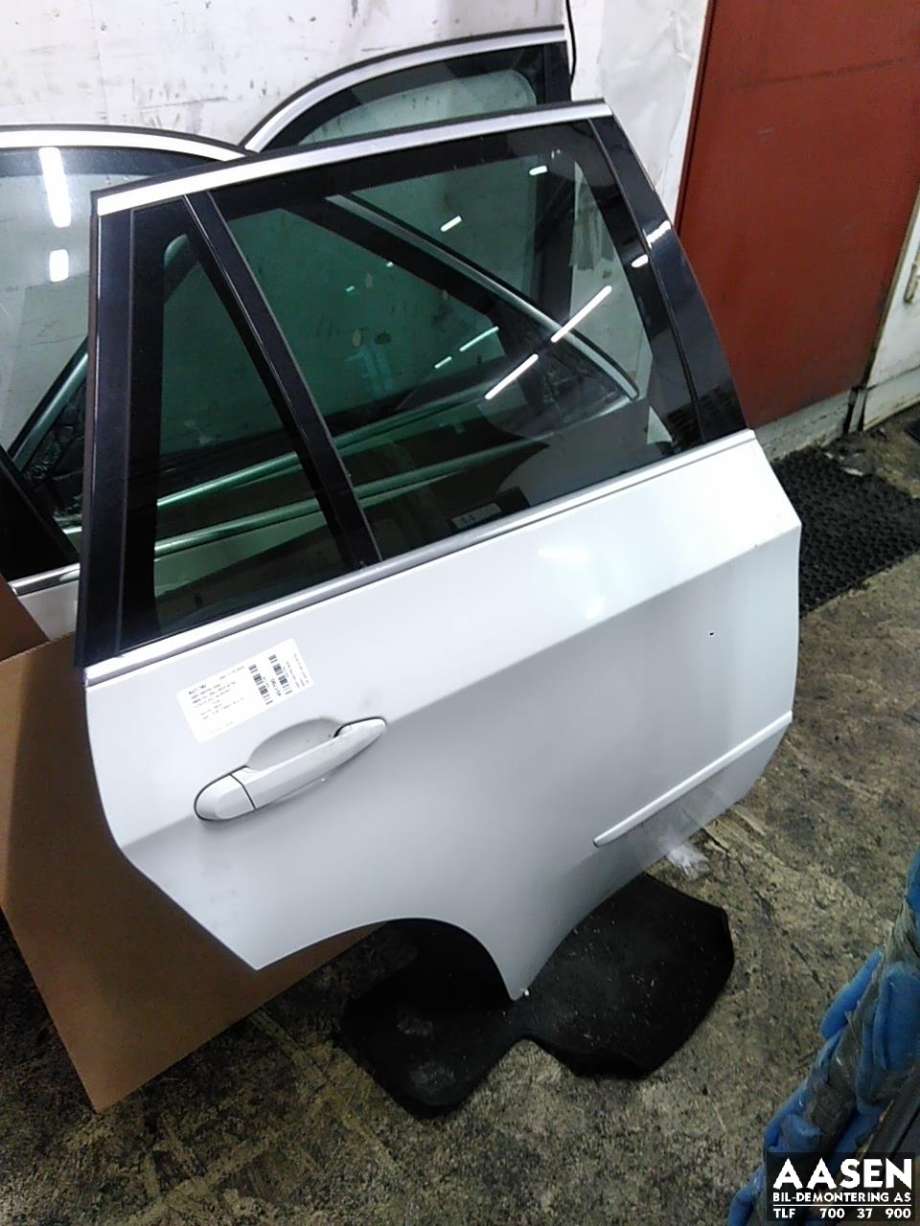 Dør høyre bak til BMW X5 2007-2013 (E70) (E70) (41 52 7 261 482|)