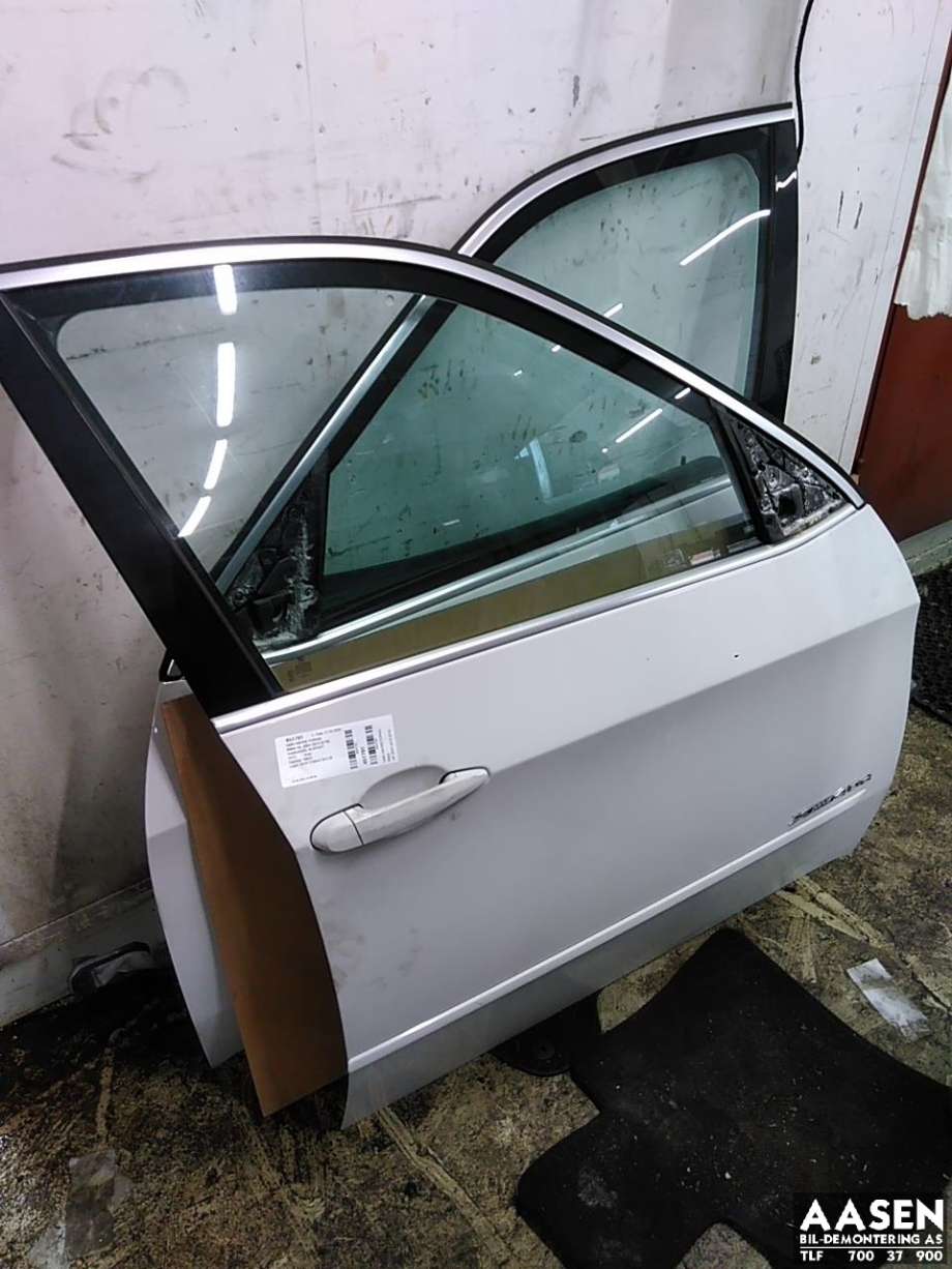 Dør høyre foran til BMW X5 2007-2013 (E70) (E70) (41 51 7 211 424|)