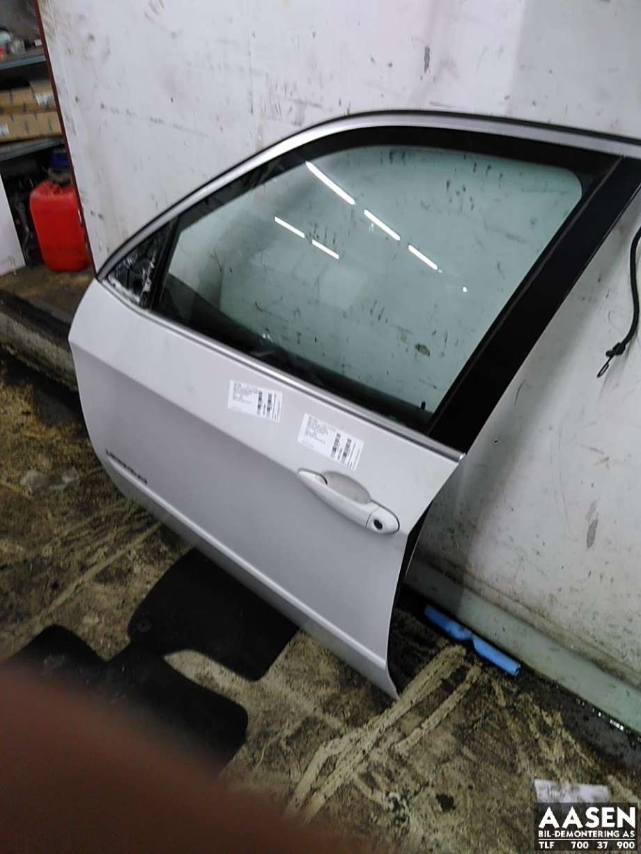 Dør venstre foran til BMW X5 2007-2013 (E70) (E70) (41 51 7 211 423|)