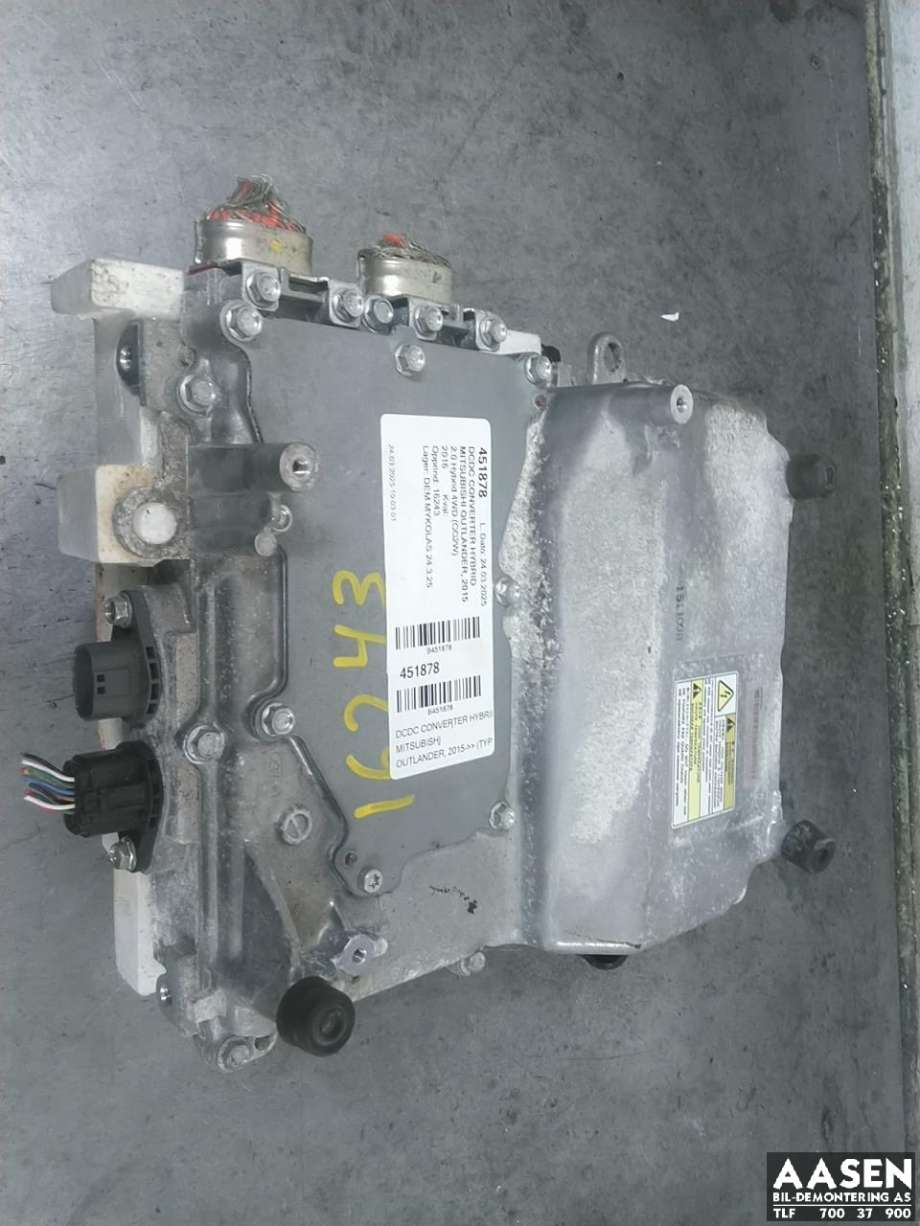 Inverter hybrid til Mitsubishi Outlander, 2015-->> (Type III, Fase 2)  (9410A098)