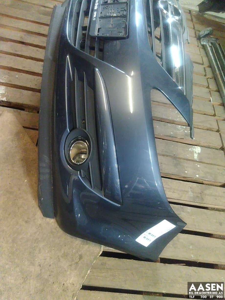 Støtfanger foran til Opel Corsa D, 2006-2014  (93189721)