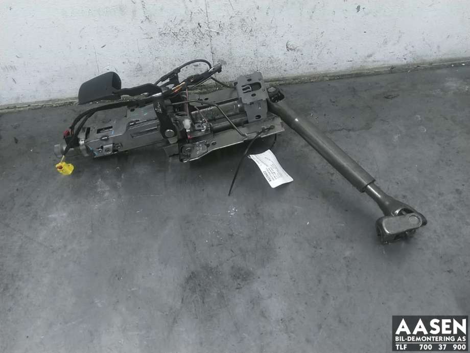 Rattaksel til VW Caddy, 2010-2015 (Type III, Fase 2) (1T1 419 502 M)