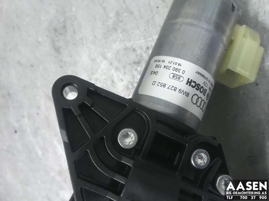 Baklukeåpner motor til Audi A4, Allroad 2016-->> (Type II) (B9) (B9) (0390204156|8W9827852D|)