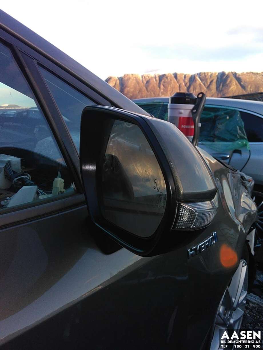 Speil høyre til Toyota Corolla 2019-->>  (8791002L60|8791002L61|)