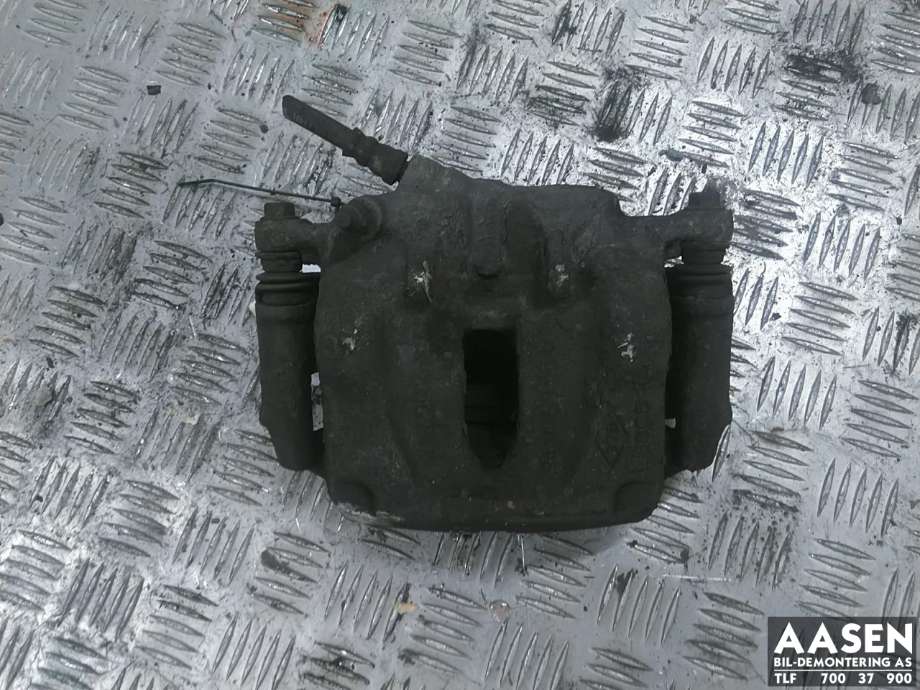 Bremsecaliper høyre foran til Nissan Primastar, 2001-2006