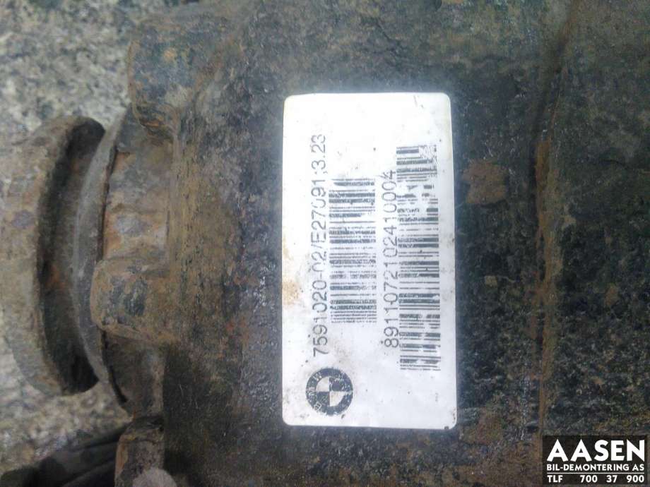 Kardang klokke bak til BMW 3-Serie 2005-2011 (E90/E91/E92/E93) (E90/E91/E92/E93) (33 10 7 591 021|)