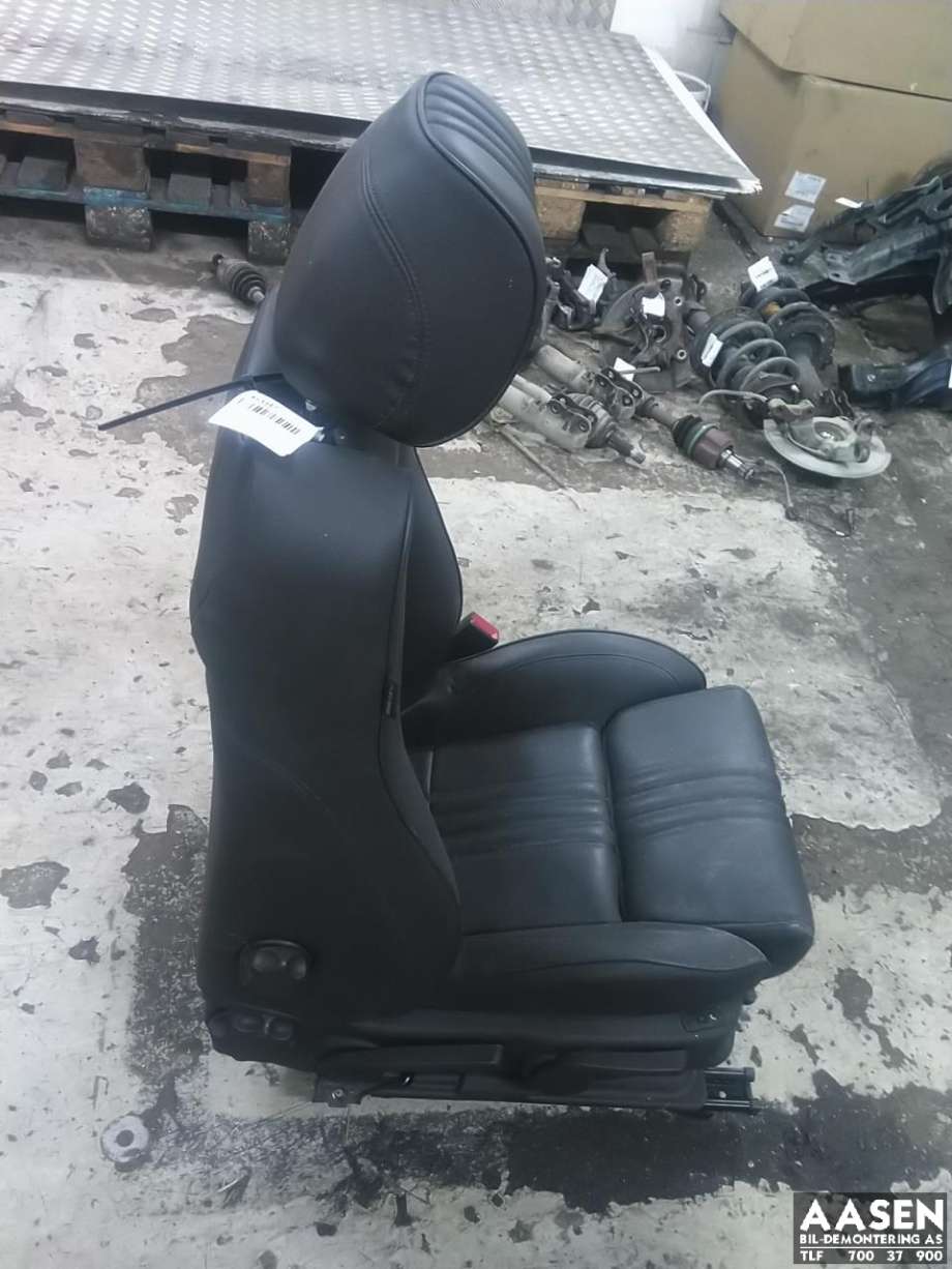 Sete foran høyre til Alfa Romeo 159 2005-2011  